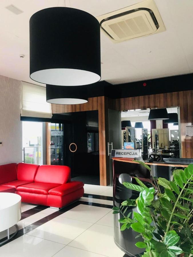Restauracja 32 Motel Gryfice Eksteriør billede
